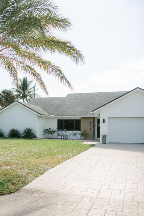 For Rent: $5,000 (3 beds, 2 baths, 2217 Square Feet)