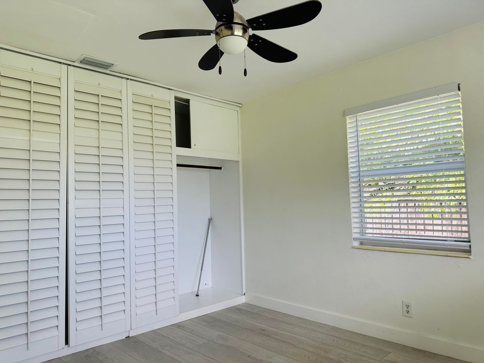 For Rent: $3,500 (2 beds, 2 baths, 1240 Square Feet)