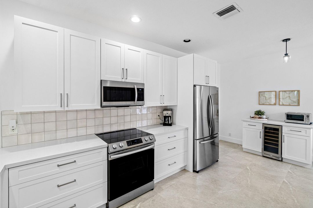 На продажу: $475,000 (3 спален, 2 ванн, 1791 Квадратных фут)