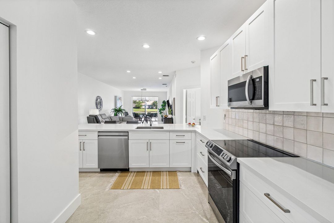 На продажу: $475,000 (3 спален, 2 ванн, 1791 Квадратных фут)