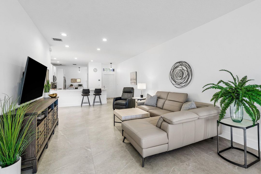 На продажу: $475,000 (3 спален, 2 ванн, 1791 Квадратных фут)