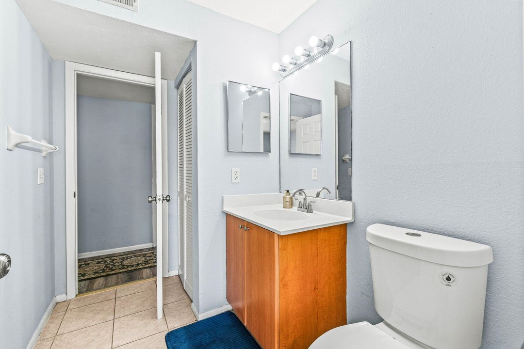 待售: $365,000 (3 贝兹, 2 浴室, 1085 平方英尺)