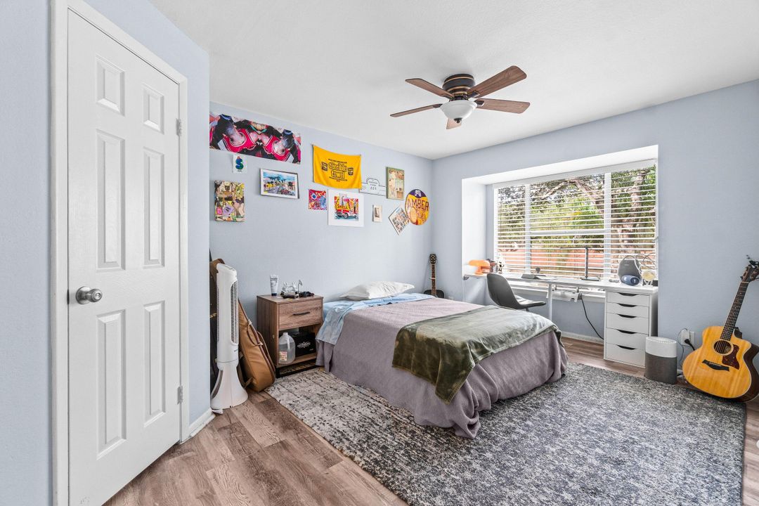 待售: $365,000 (3 贝兹, 2 浴室, 1085 平方英尺)