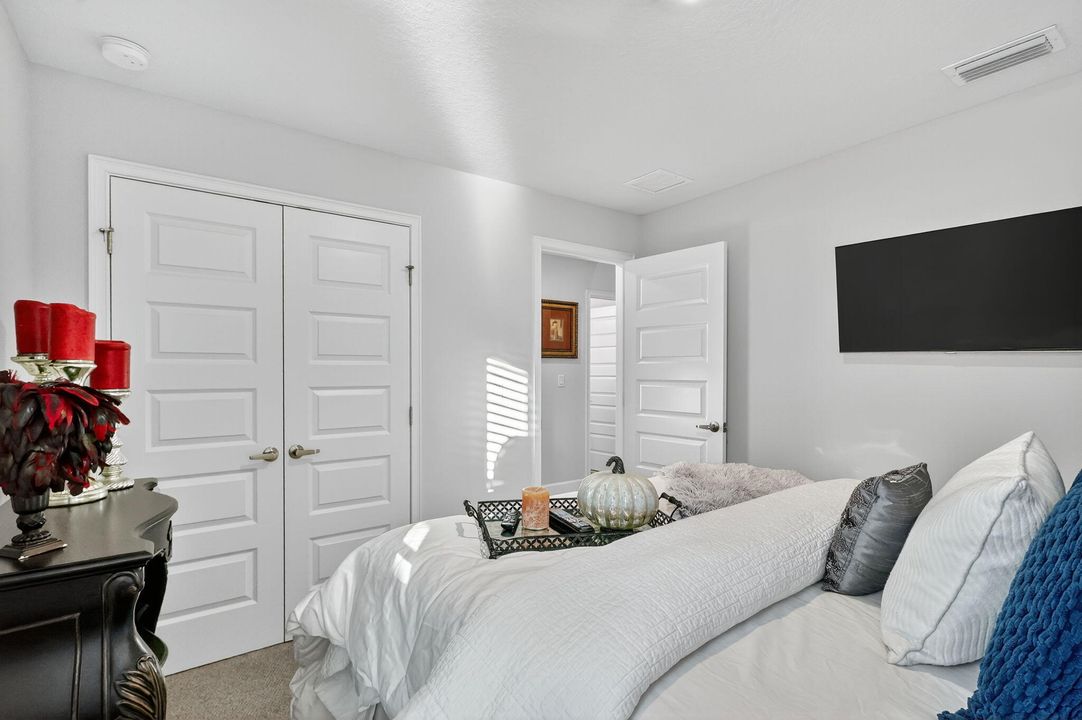 For Sale: $499,000 (4 beds, 3 baths, 2268 Square Feet)