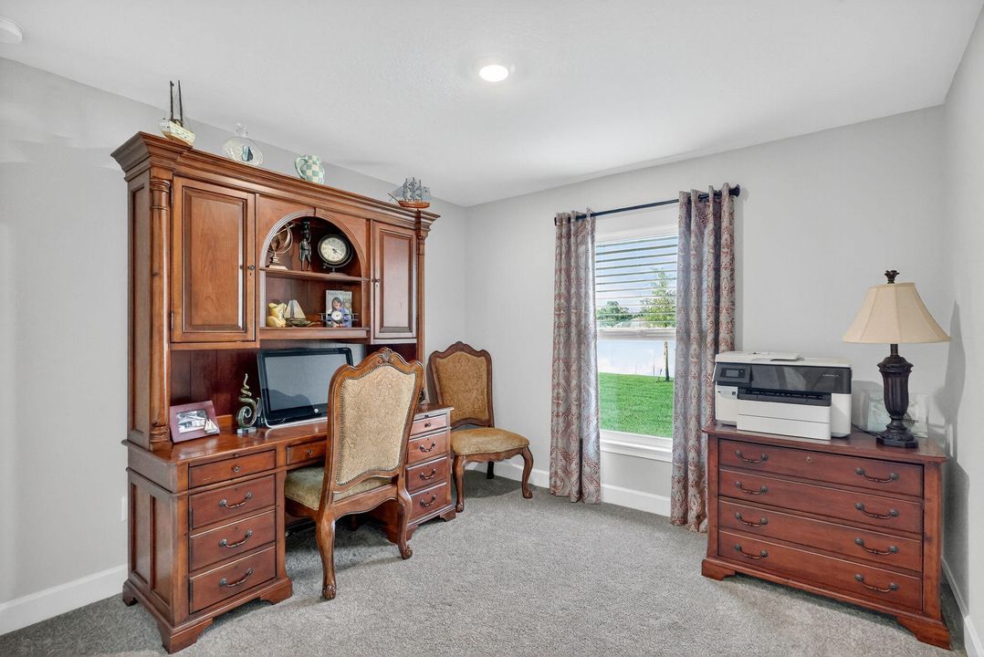 For Sale: $499,000 (4 beds, 3 baths, 2268 Square Feet)