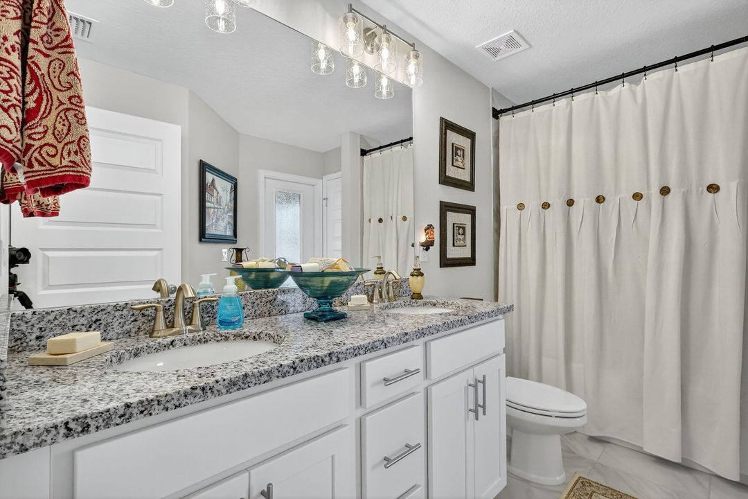 For Sale: $499,000 (4 beds, 3 baths, 2268 Square Feet)