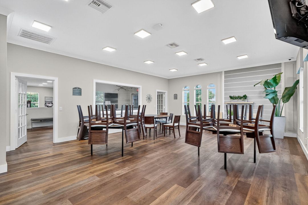 For Sale: $499,000 (4 beds, 3 baths, 2268 Square Feet)