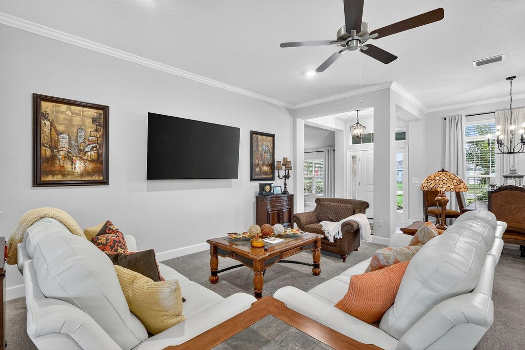 For Sale: $499,000 (4 beds, 3 baths, 2268 Square Feet)