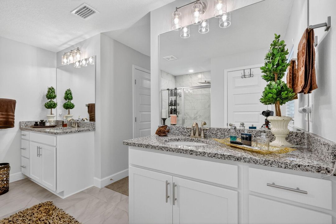 For Sale: $499,000 (4 beds, 3 baths, 2268 Square Feet)