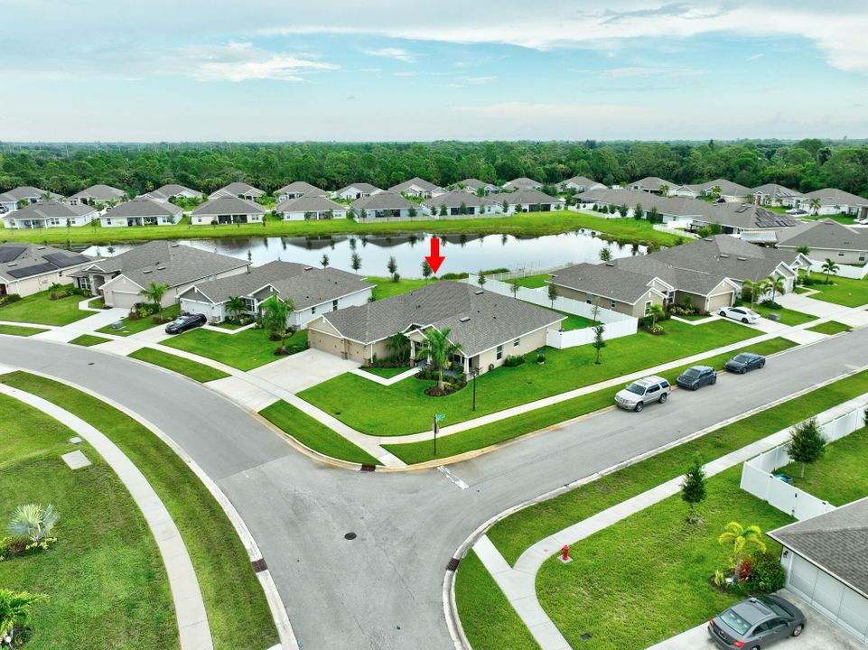 For Sale: $499,000 (4 beds, 3 baths, 2268 Square Feet)