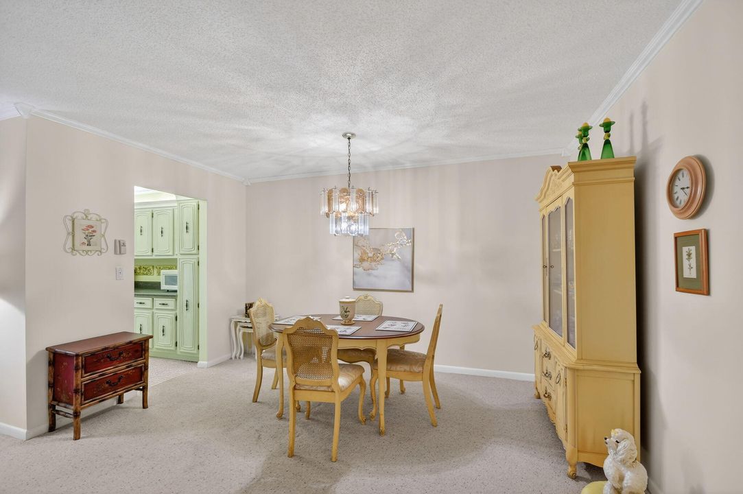 En Venta: $141,900 (1 camas, 1 baños, 994 Pies cuadrados)