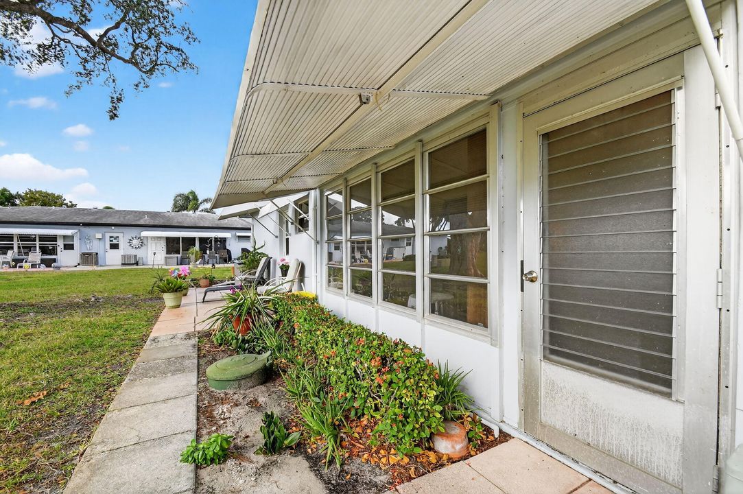 En Venta: $141,900 (1 camas, 1 baños, 994 Pies cuadrados)