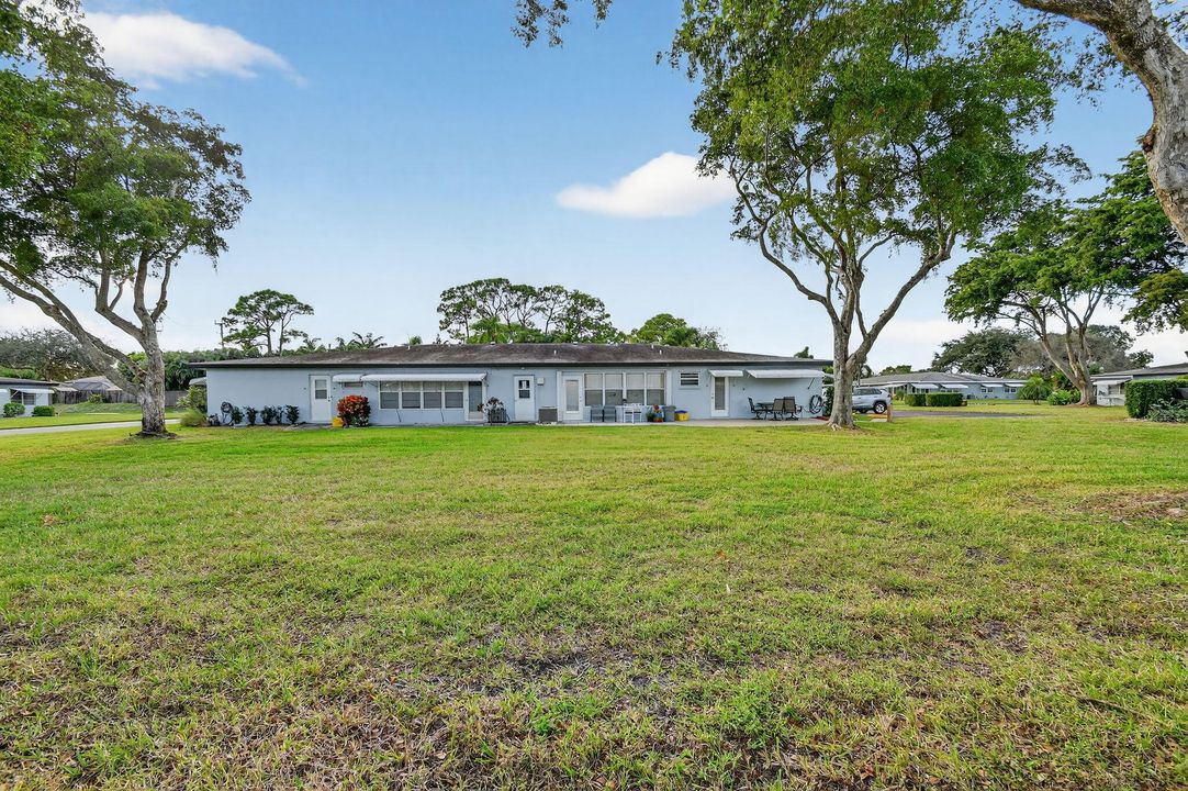 En Venta: $141,900 (1 camas, 1 baños, 994 Pies cuadrados)