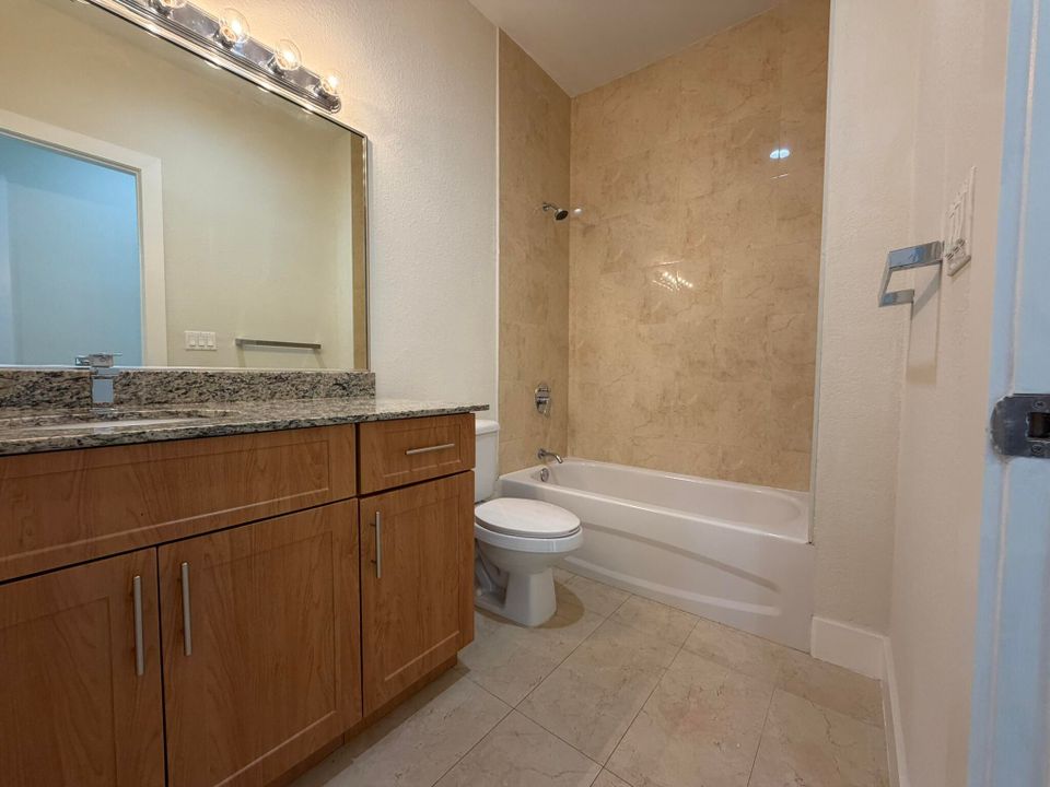 For Rent: $3,000 (3 beds, 2 baths, 1858 Square Feet)