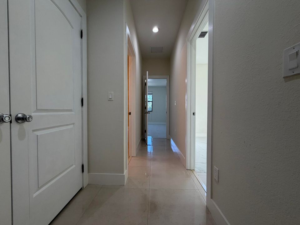 For Rent: $3,000 (3 beds, 2 baths, 1858 Square Feet)