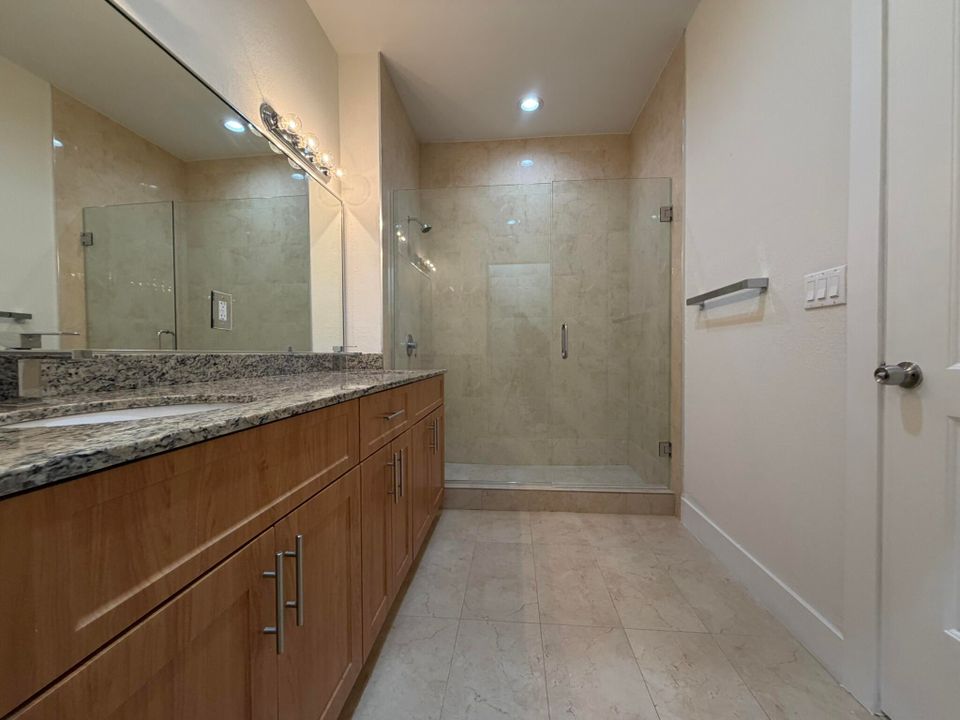 For Rent: $3,000 (3 beds, 2 baths, 1858 Square Feet)