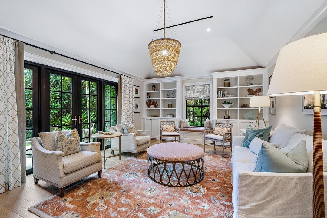 待售: $13,500,000 (3 贝兹, 3 浴室, 2611 平方英尺)