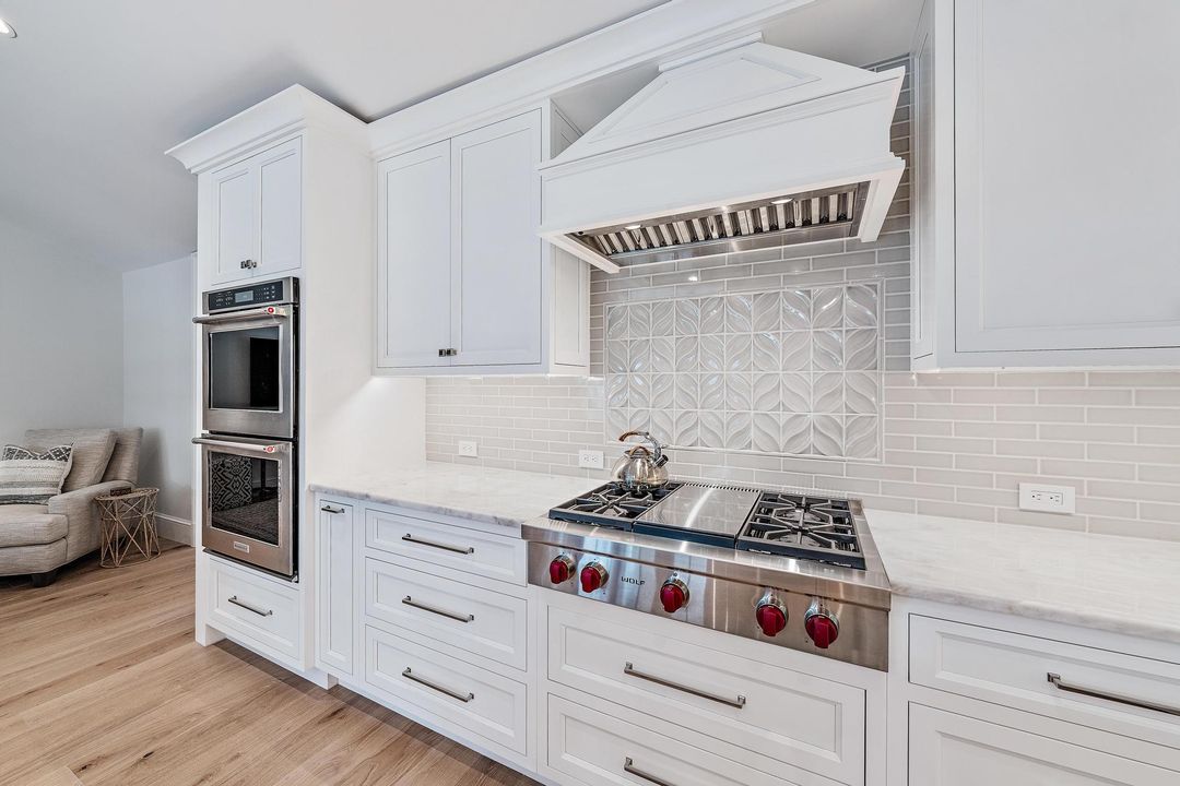 待售: $13,500,000 (3 贝兹, 3 浴室, 2611 平方英尺)