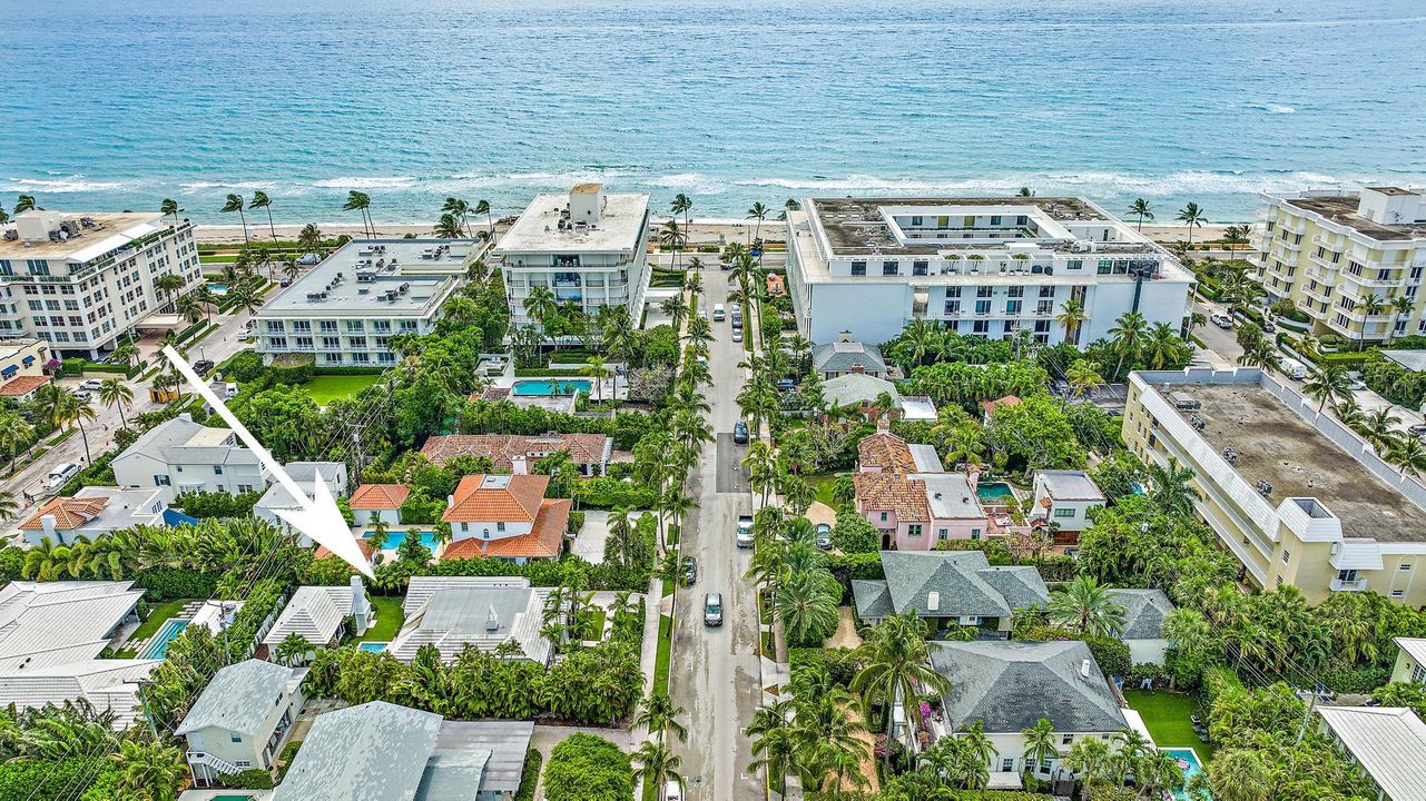 待售: $13,500,000 (3 贝兹, 3 浴室, 2611 平方英尺)