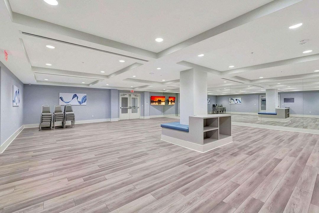 En Venta: $439,000 (2 camas, 2 baños, 1437 Pies cuadrados)