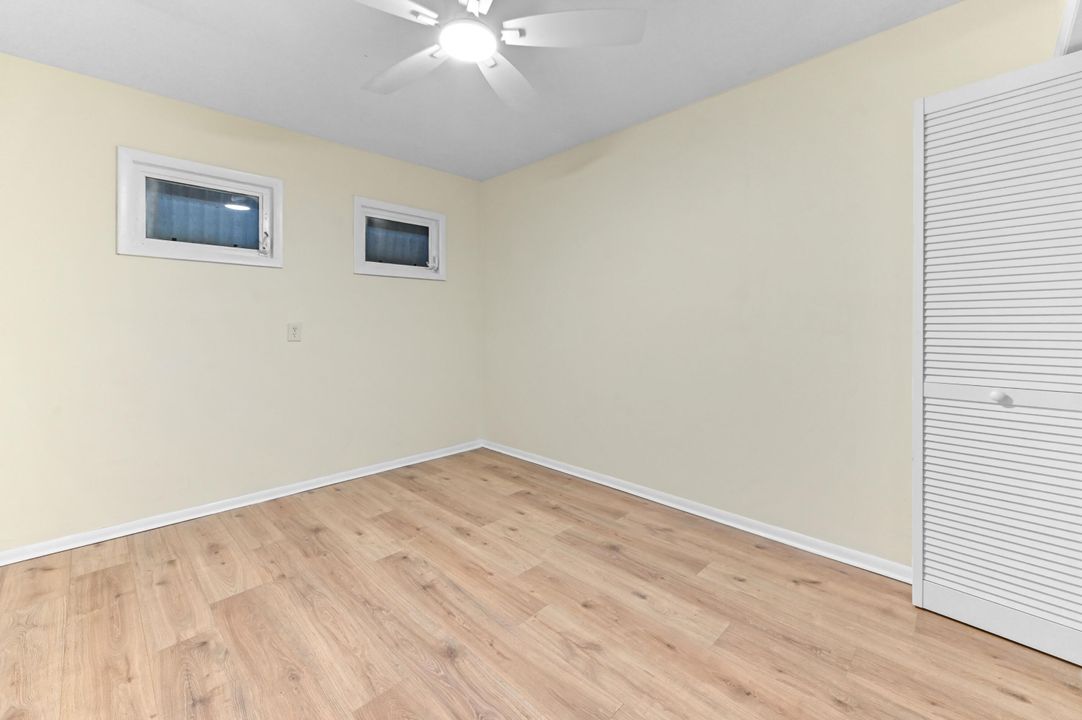 На продажу: $392,900 (3 спален, 2 ванн, 1806 Квадратных фут)