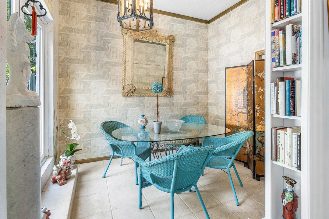 En Venta: $2,300,000 (3 camas, 3 baños, 2694 Pies cuadrados)