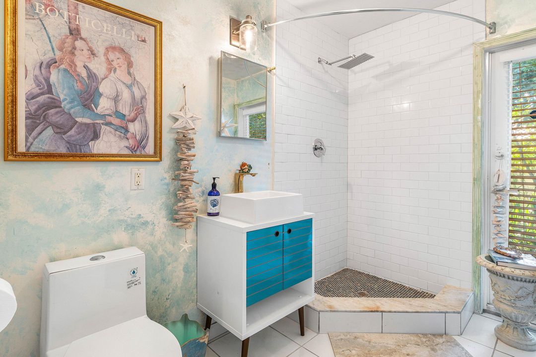 En Venta: $2,300,000 (3 camas, 3 baños, 2694 Pies cuadrados)