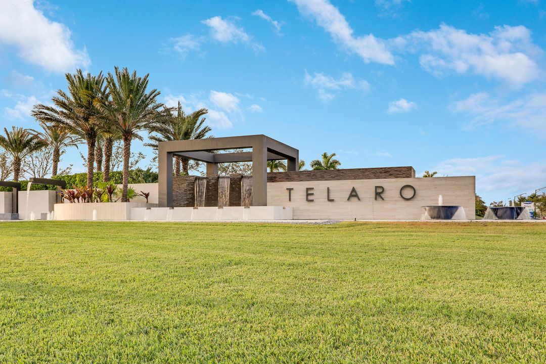 For Sale: $449,000 (2 beds, 2 baths, 2354 Square Feet)