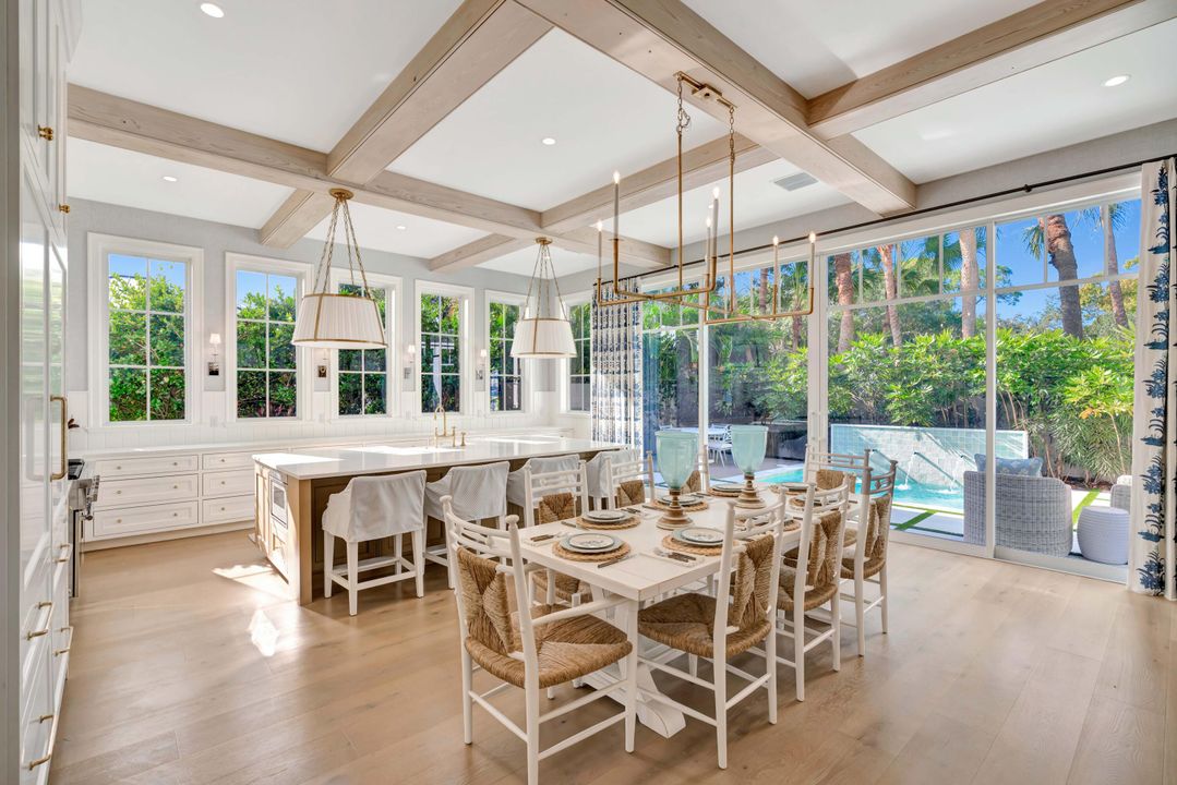 En Venta: $4,495,000 (4 camas, 4 baños, 3800 Pies cuadrados)