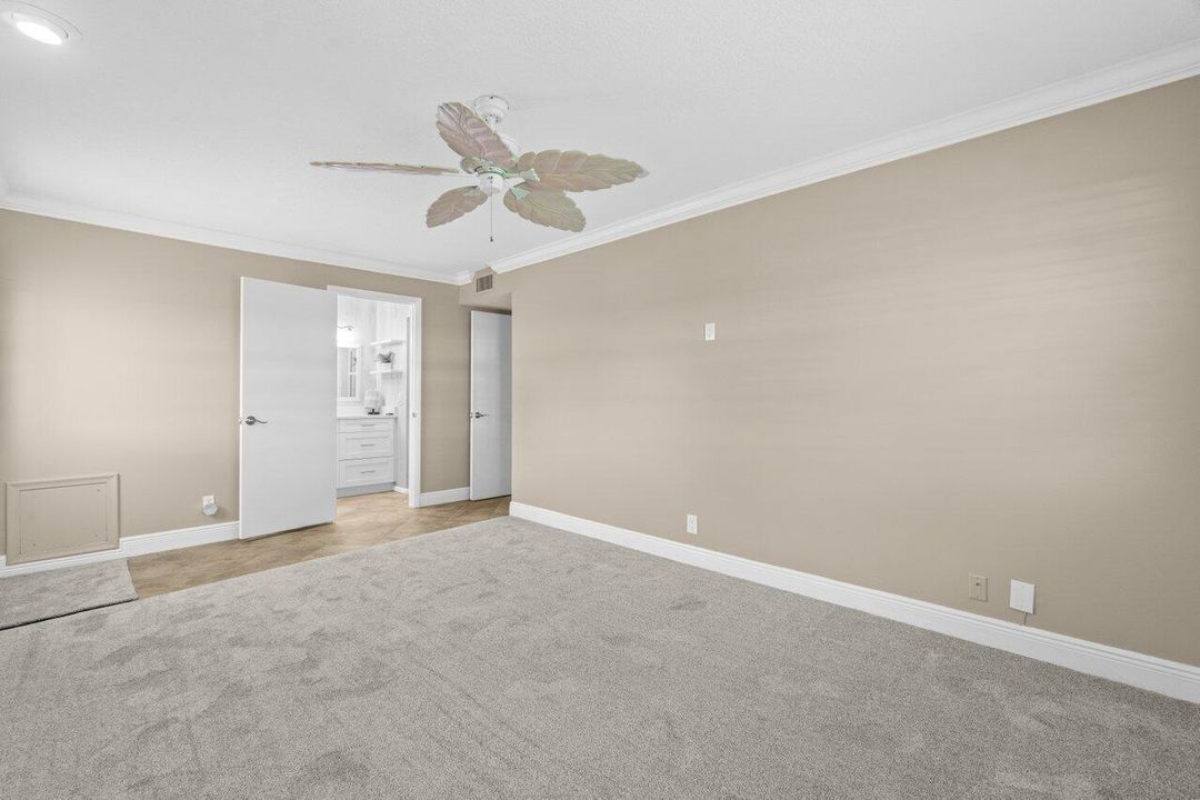 待售: $245,000 (2 贝兹, 2 浴室, 1175 平方英尺)