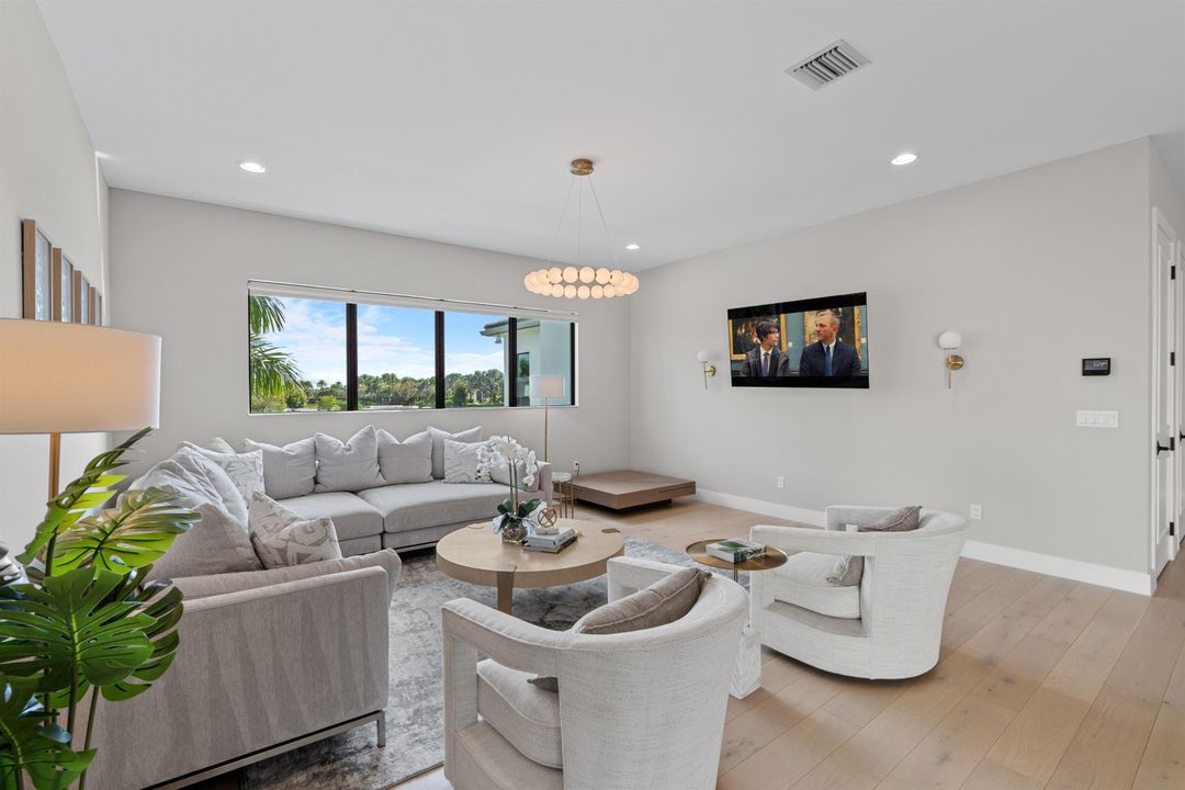 En Venta: $3,500,000 (6 camas, 7 baños, 5799 Pies cuadrados)