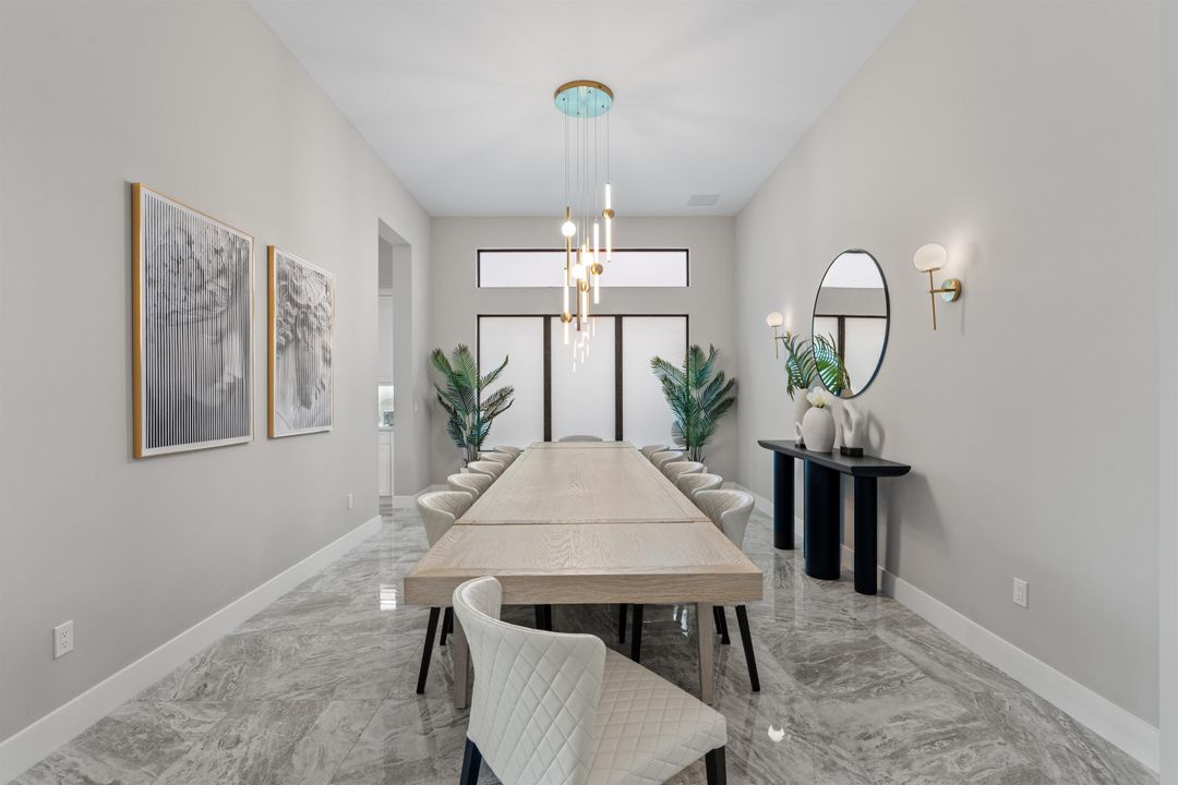 En Venta: $3,500,000 (6 camas, 7 baños, 5799 Pies cuadrados)