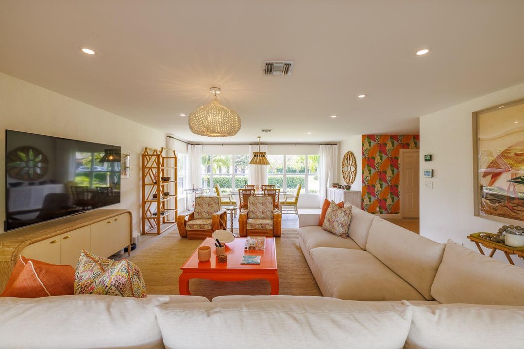 出租: $20,000 (3 贝兹, 3 浴室, 2087 平方英尺)