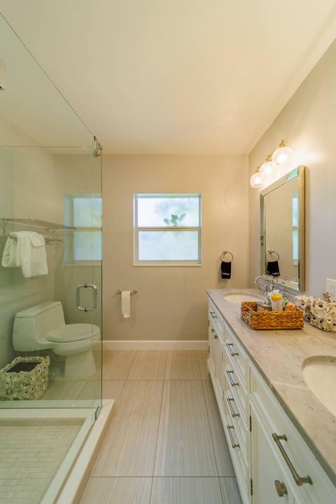 出租: $20,000 (3 贝兹, 3 浴室, 2087 平方英尺)