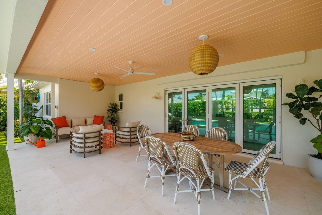 出租: $20,000 (3 贝兹, 3 浴室, 2087 平方英尺)