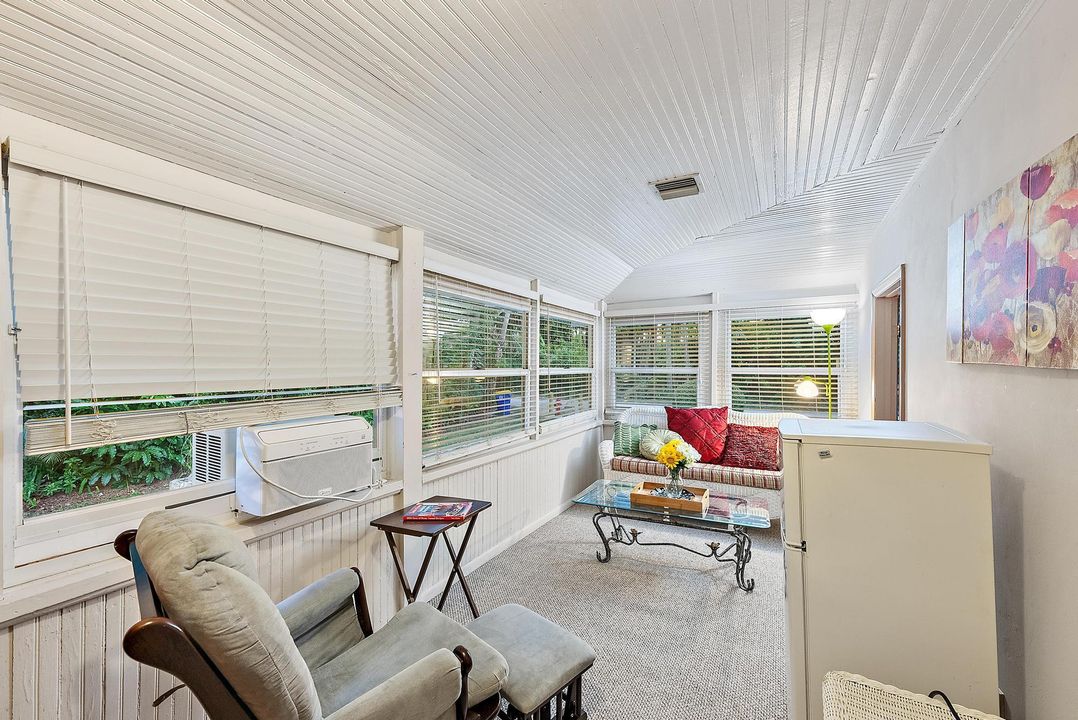 En Venta: $1,500,000 (3 camas, 2 baños, 1852 Pies cuadrados)