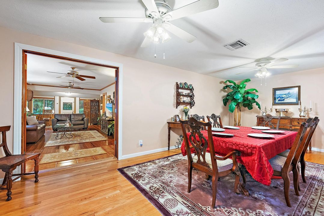 En Venta: $1,500,000 (3 camas, 2 baños, 1852 Pies cuadrados)