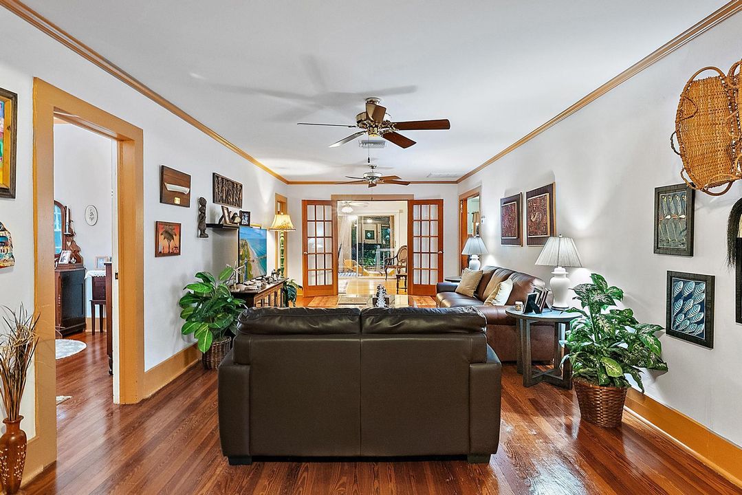 En Venta: $1,500,000 (3 camas, 2 baños, 1852 Pies cuadrados)