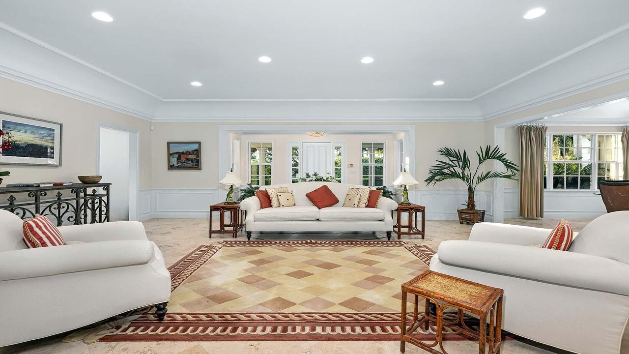 For Sale: $4,999,500 (4 beds, 3 baths, 3080 Square Feet)