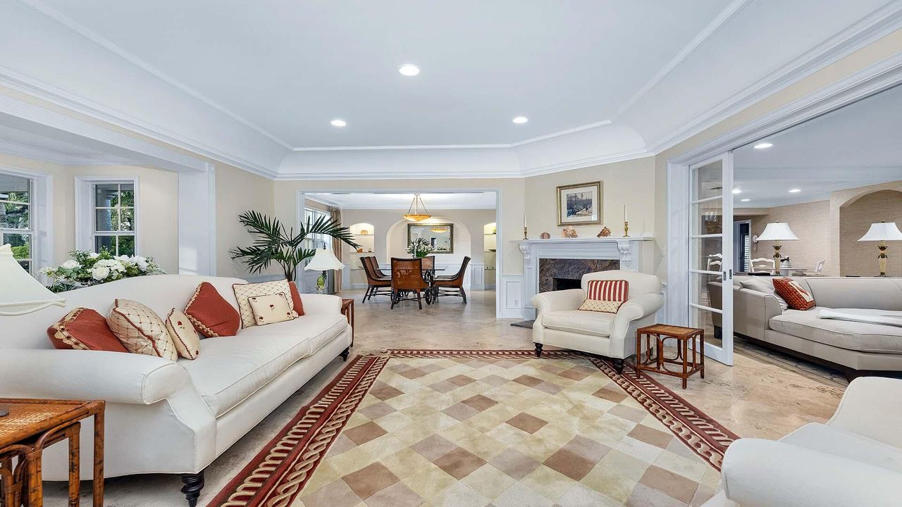 For Sale: $4,999,500 (4 beds, 3 baths, 3080 Square Feet)