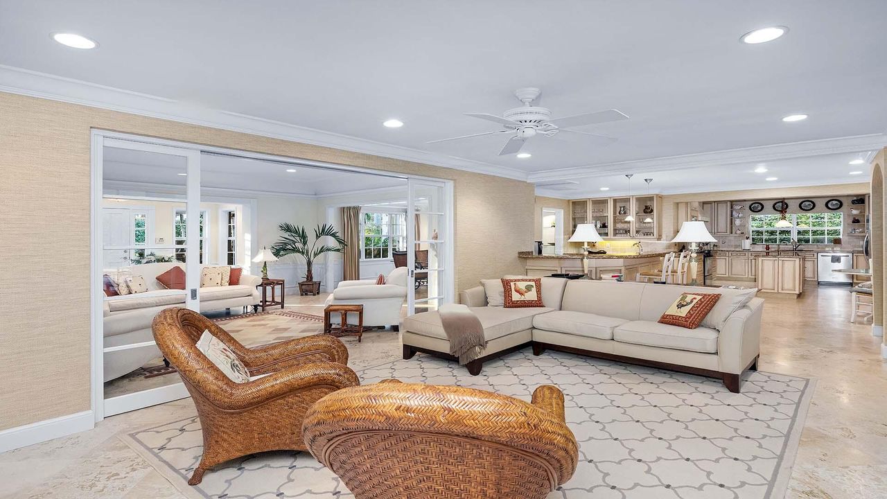 For Sale: $4,999,500 (4 beds, 3 baths, 3080 Square Feet)