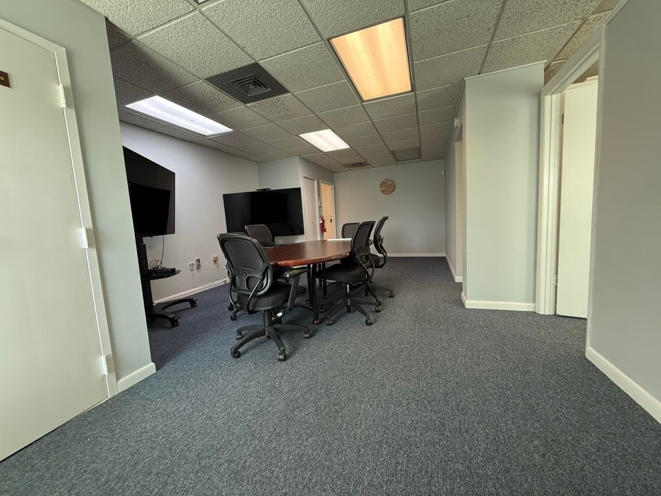 待售: $1,200 (0 贝兹, 0 浴室, 4500 平方英尺)