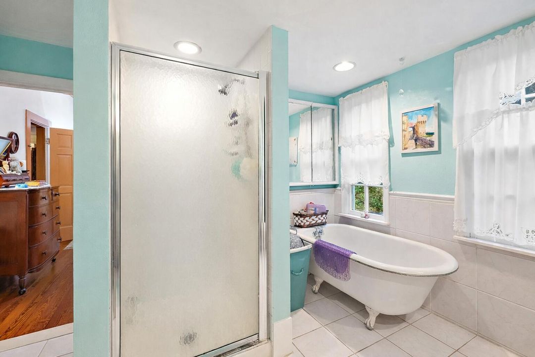 En Venta: $1,500,000 (3 camas, 2 baños, 1852 Pies cuadrados)