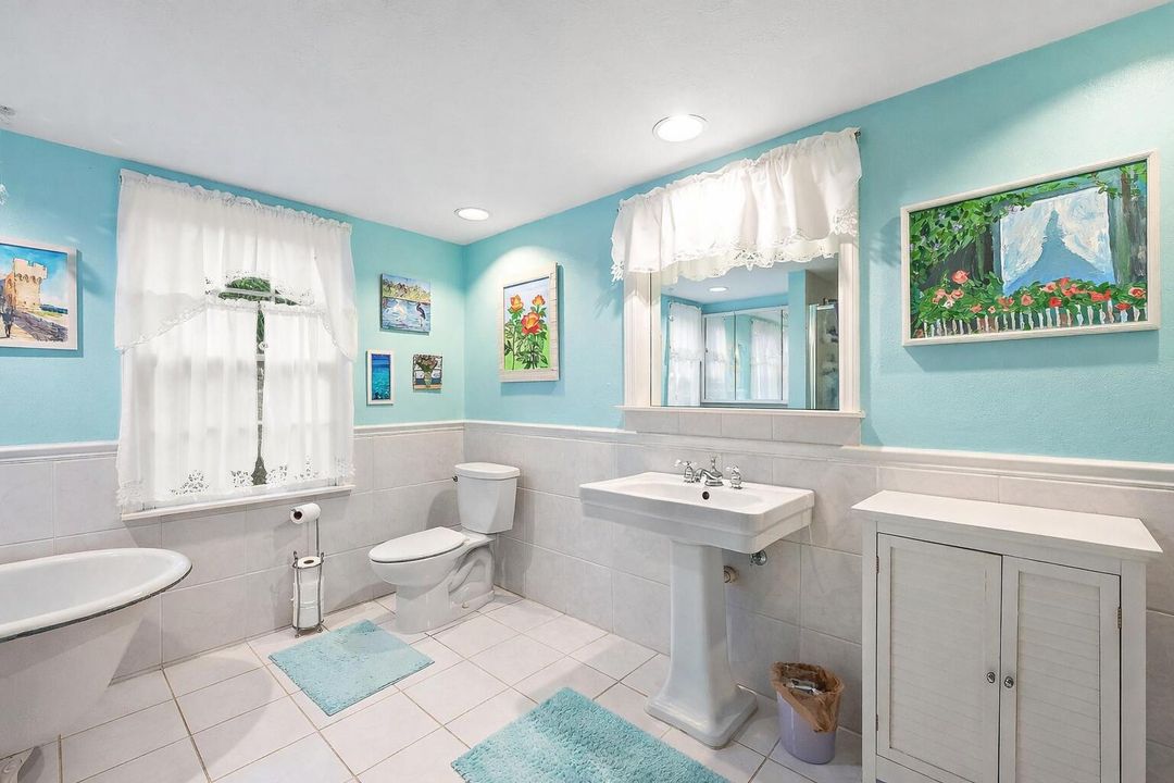 En Venta: $1,500,000 (3 camas, 2 baños, 1852 Pies cuadrados)