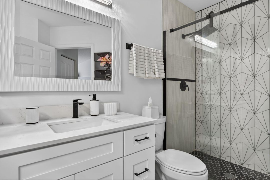 На продажу: $329,000 (3 спален, 2 ванн, 1392 Квадратных фут)