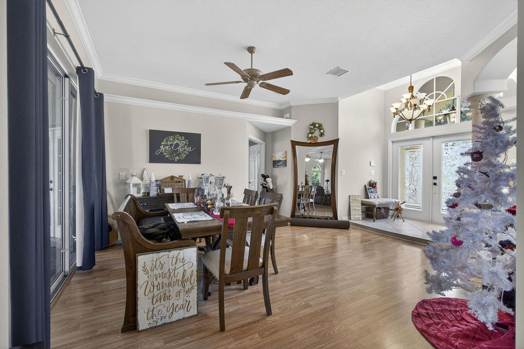 For Rent: $3,750 (3 beds, 2 baths, 1650 Square Feet)