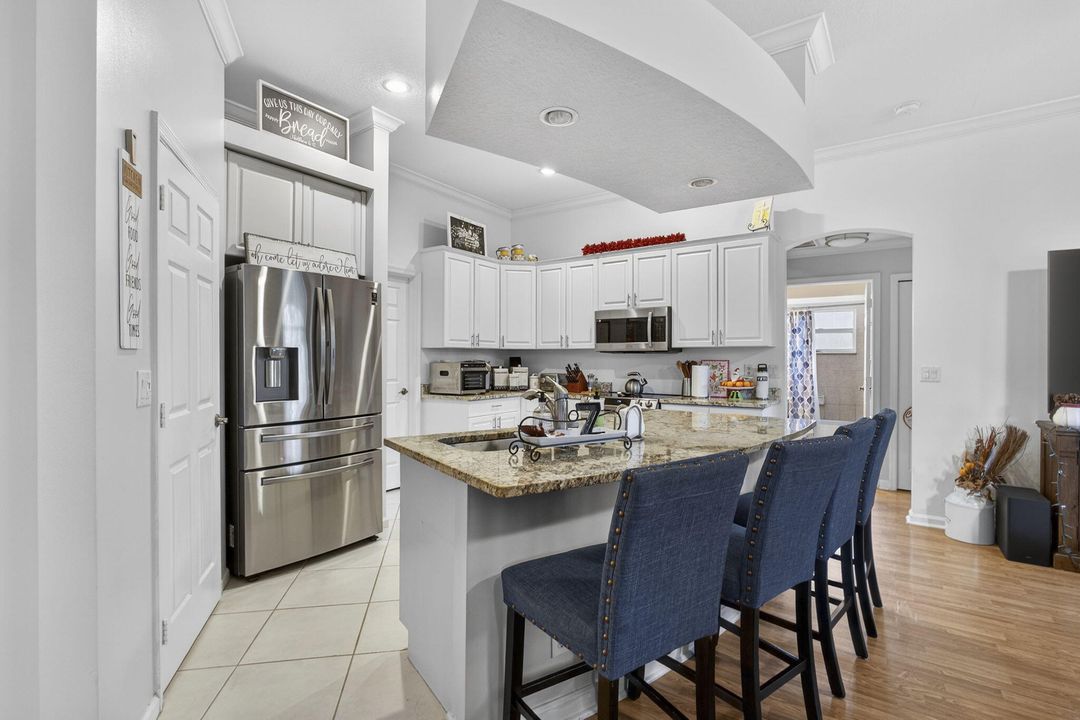 For Rent: $3,750 (3 beds, 2 baths, 1650 Square Feet)