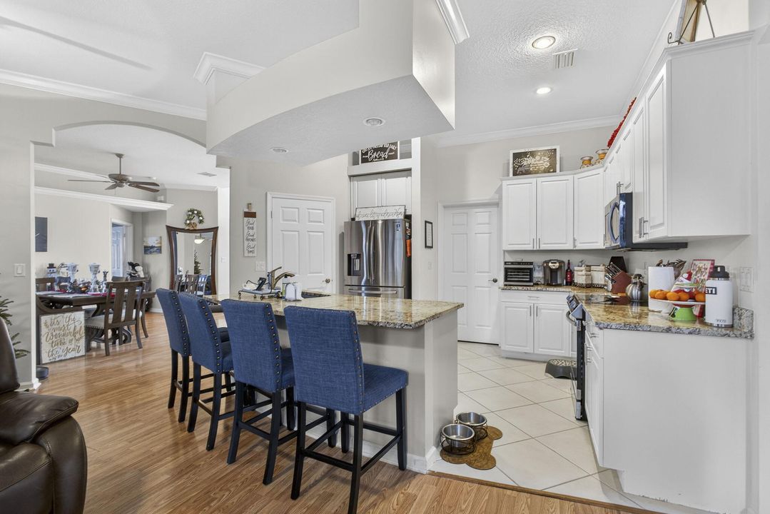 For Rent: $3,750 (3 beds, 2 baths, 1650 Square Feet)