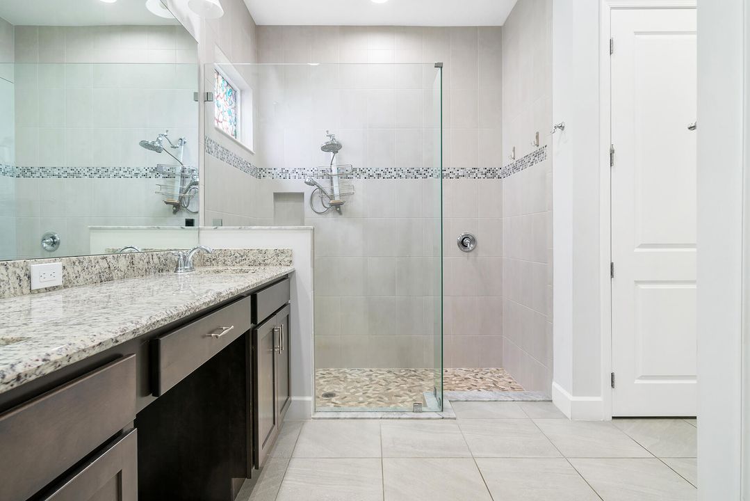 For Sale: $739,900 (3 beds, 3 baths, 2770 Square Feet)