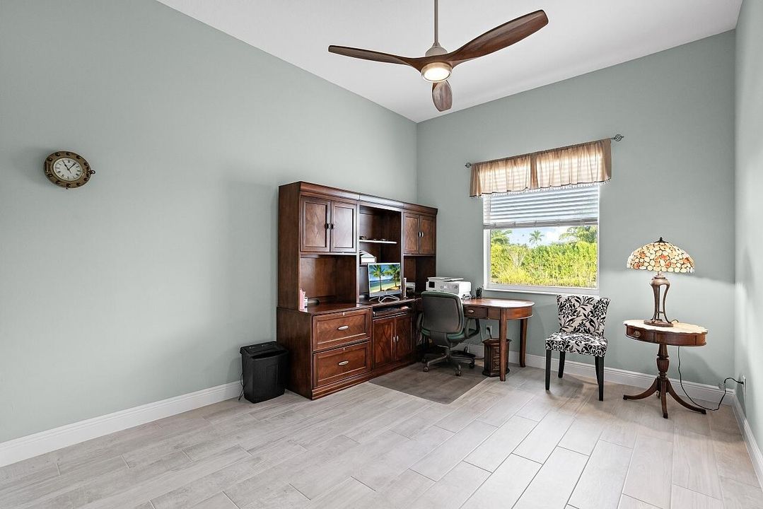 For Sale: $729,000 (3 beds, 2 baths, 2621 Square Feet)